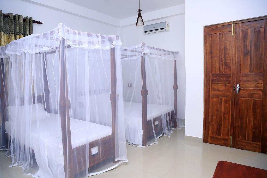 V Cabanas & Yala Safari Place Tissamaharama Eksteriør bilde